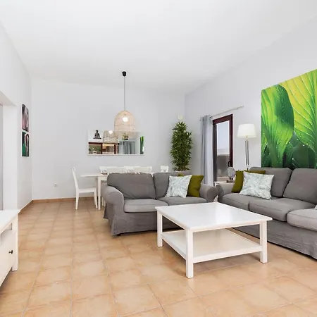 Villa Home2book Stunning Aloha Beach, Private Pool